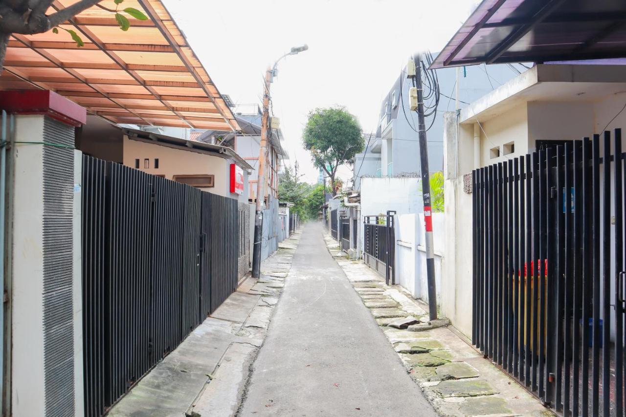 Oyo 2768 Oq Residence Jakarta Ngoại thất bức ảnh